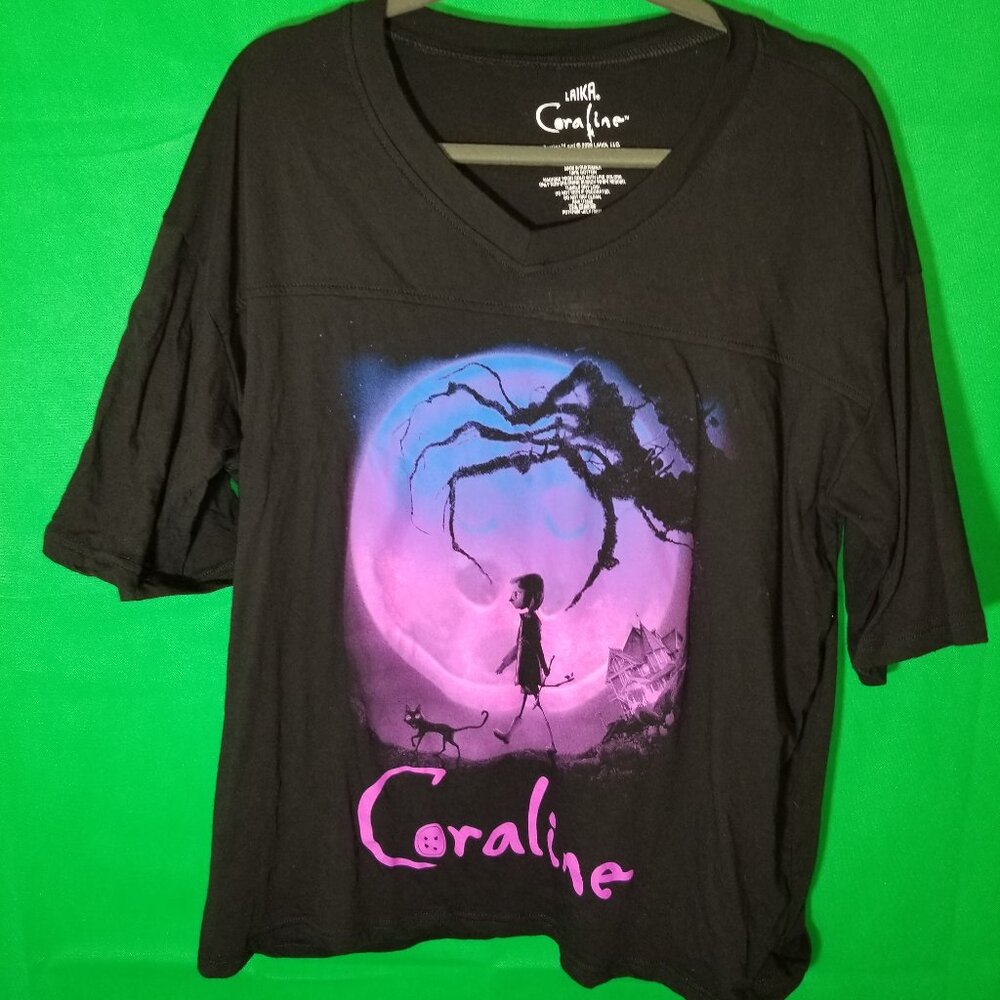 LAIKA Coraline Other World Halloween 2025 Movie Graphic Tee‎ Black Women's Large